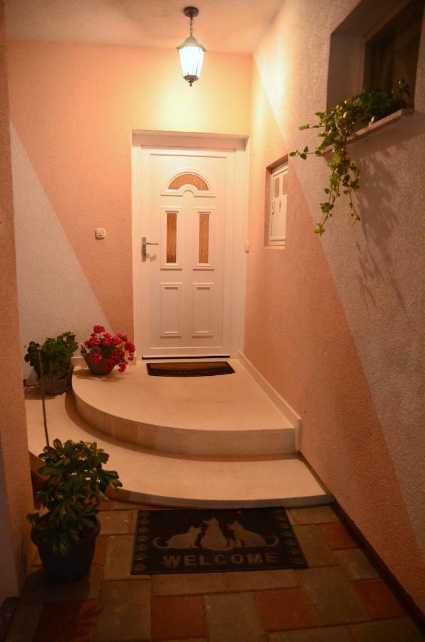 Apartment Ariela Skradin Exterior foto